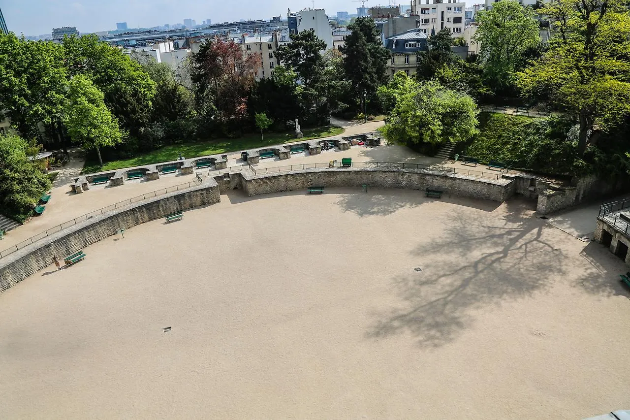 Des Arenes 3* פריז